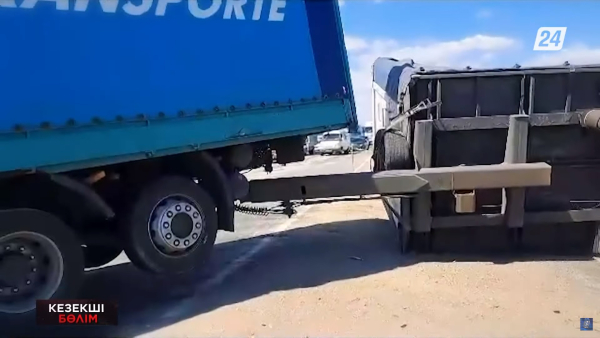 Ақтөбе облысында жүк машинасы жеңіл көлікке соғылды | Кезекші бөлім
