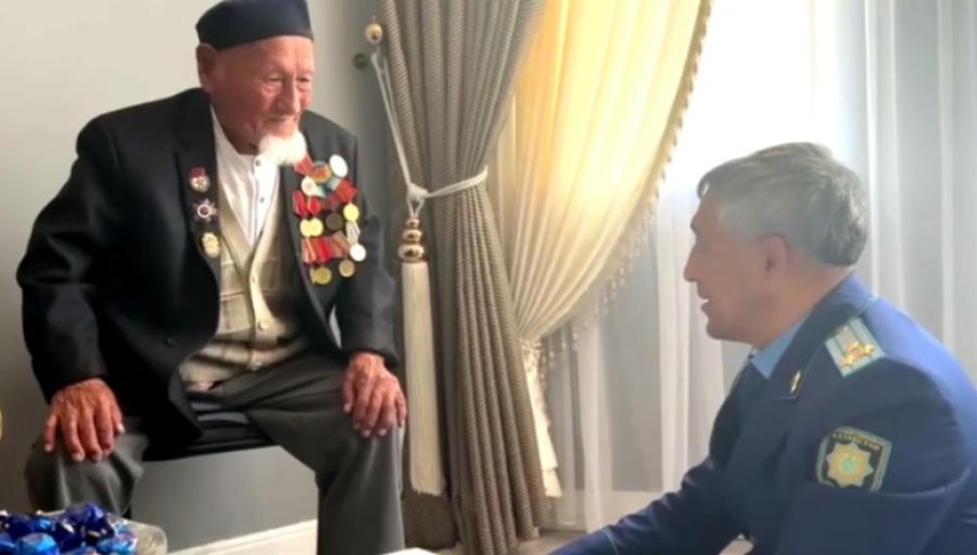 Ветеранов войны чествуют в Туркестанской области