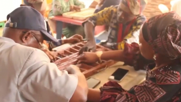 Африкада тоғызқұмалақ ойнаушылар көбейіп келеді