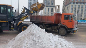 Больше 15 тысяч кубометров снега вывезли из столицы за ночь