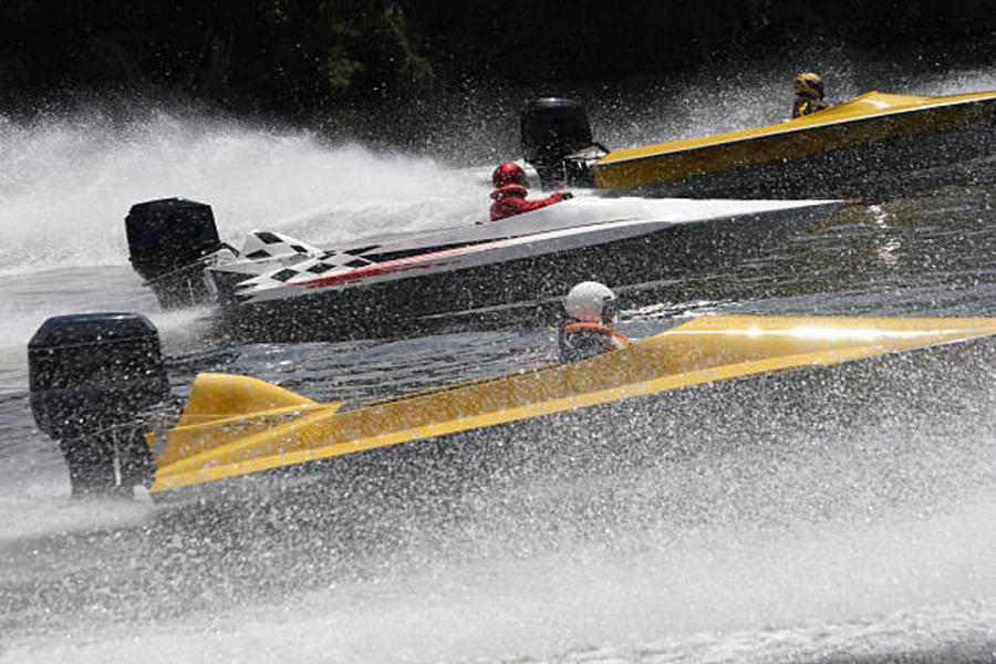 Чемпионат мира F1H2O хотят провести в Казахстане