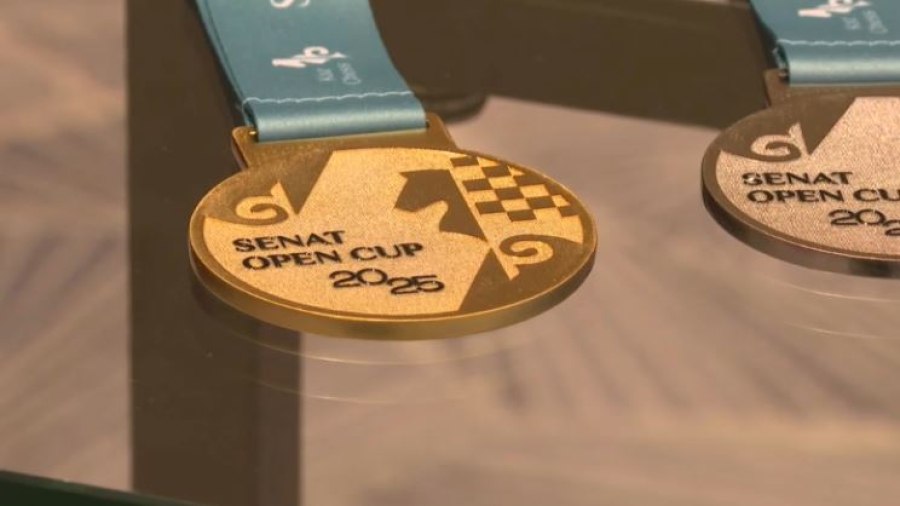 Ашимбаев открыл финал республиканского шахматного турнира Senat Open