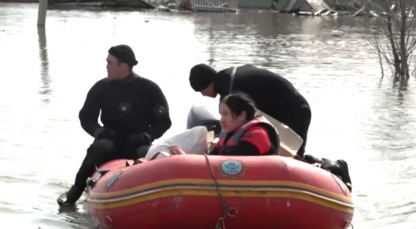 БҚО-да 13 мыңнан астам адам эвакуацияланды