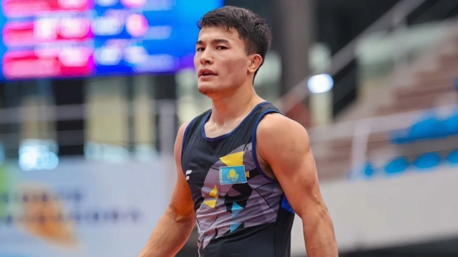 Казахстанский борец стал чемпионом мира U23