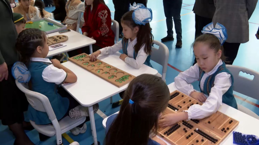 Фестиваль тюркских детских игр проходит в Астане