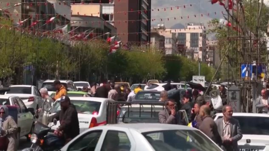 Серия взрывов прогремела в иранском городе