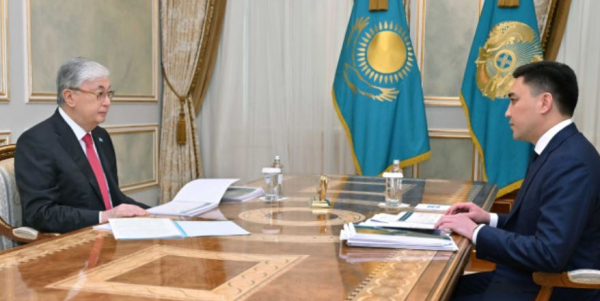 Президент Шымкент қаласының әкімін қабылдады