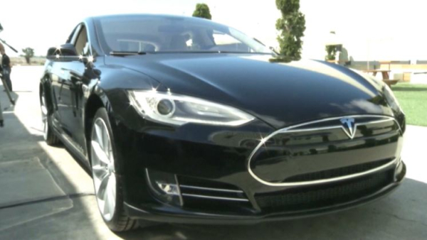 67% американцев готовы отказаться от Tesla из-за Маска