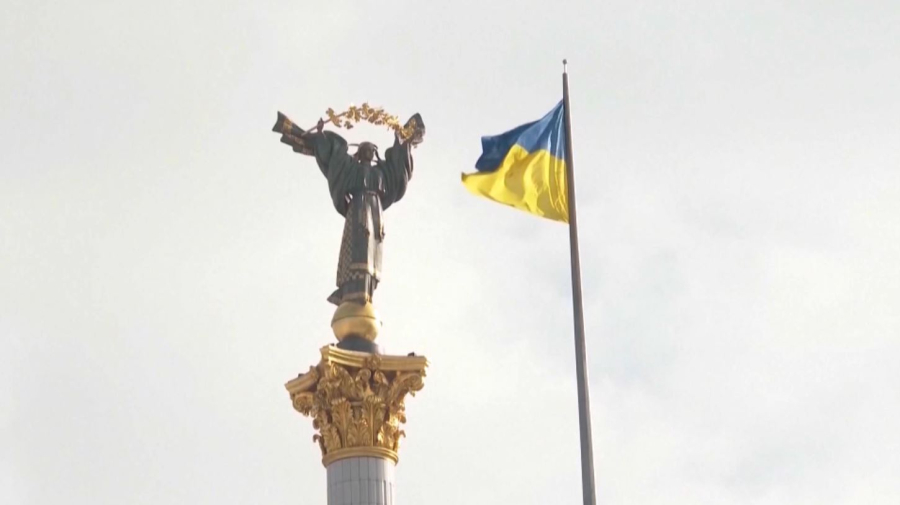 Трамп пен Путин телефон арқылы сөйлесті