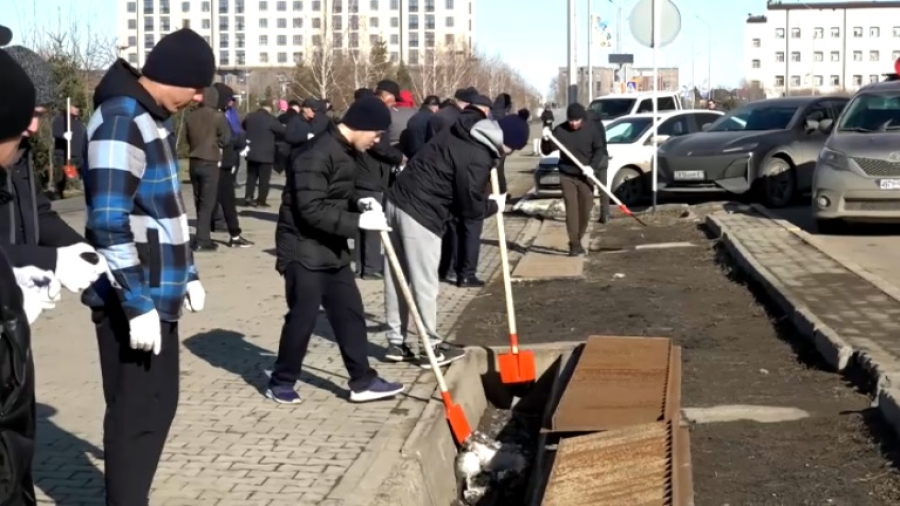Санитарно-экологический месячник стартовал в Уральске