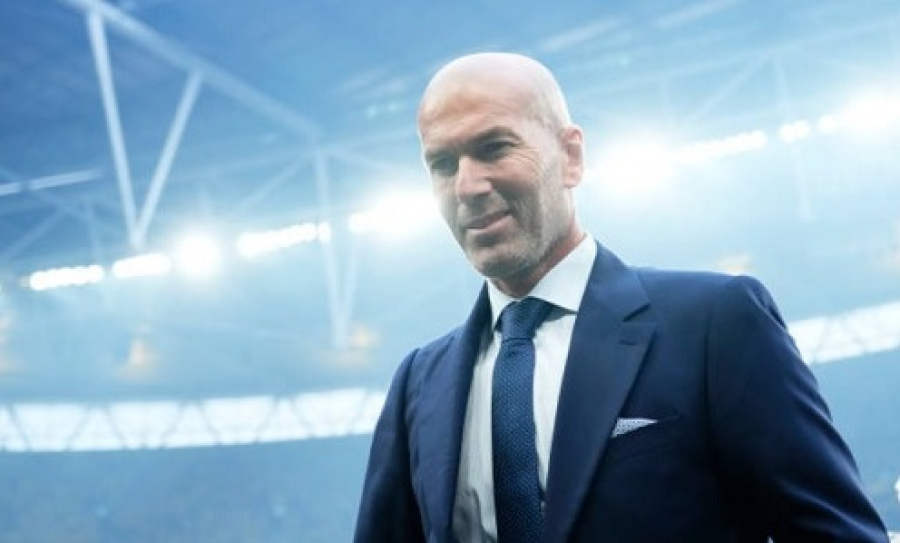 Зидан объявил о возвращении в футбол и назвал команду