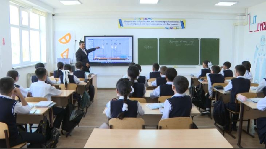 Ақтөбе облысында мектептерге жасанды интеллект жаппай енгізіліп жатыр