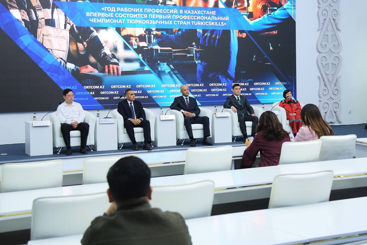 В колледжах Казахстана абитуриентам будет помогать ИИ-ассистент