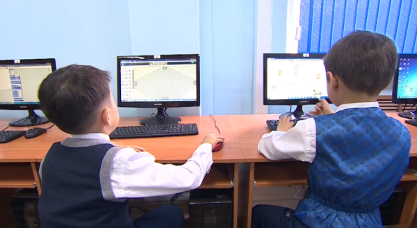 Жасанды интеллект қазақша сабақ береді