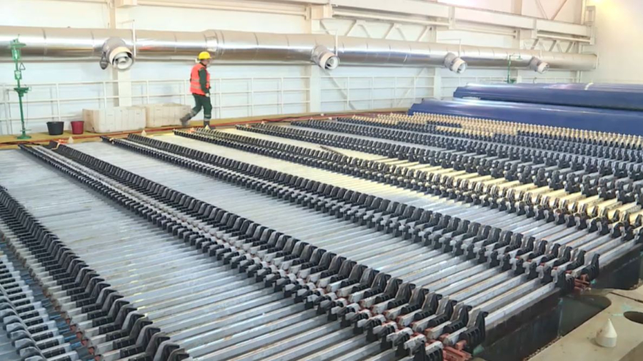 Бес мың шақырым темір жол салынады