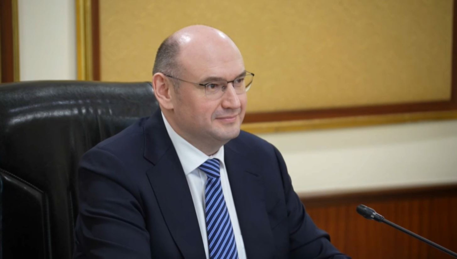 Олжас Бектенов Орынбор облысының губернаторымен кездесті
