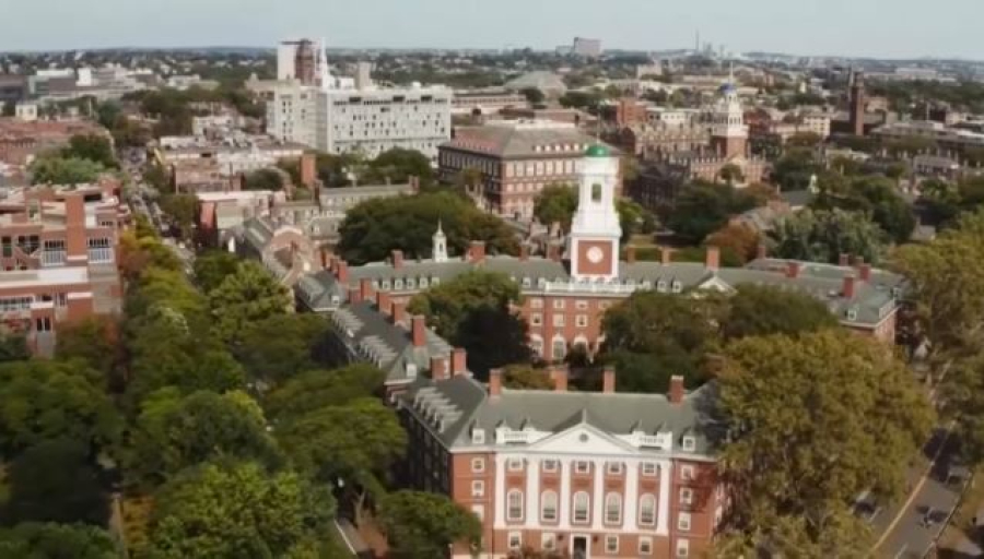 Гарварду запретили принимать иностранных студентов