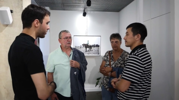 Казахскому кокпару посвятили выставку во Франции