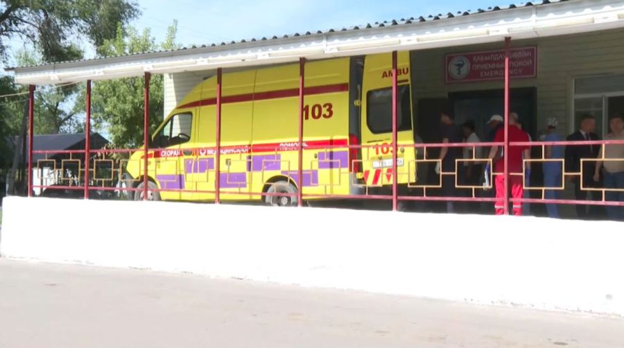 Пострадавших детей в области Абай перевезли санавиацией в Астану