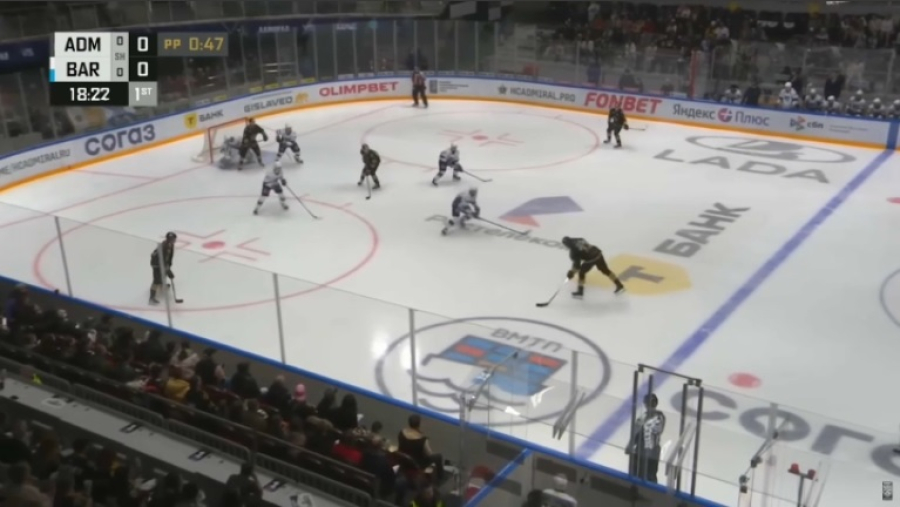 «Барыс» одержал волевую победу над «Адмиралом»