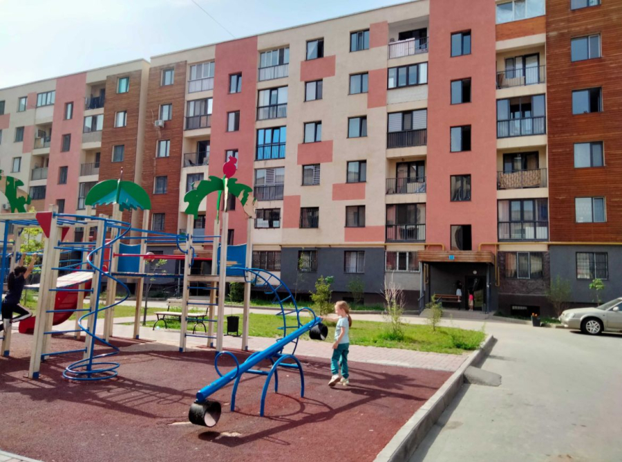 В Алматы с 1 сентября могут начать отключать свет за долги: список ЖК