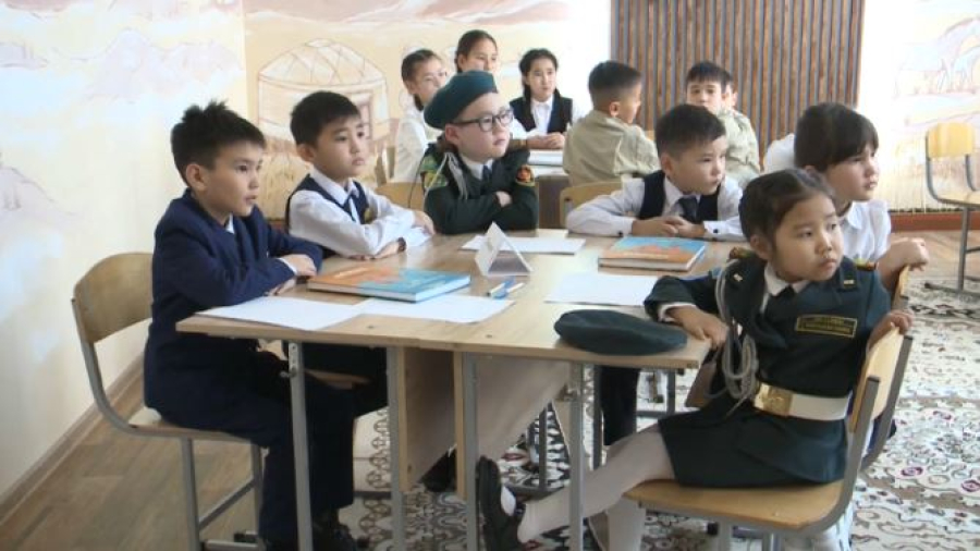 Костанайские школьники увлеклись чтением книг