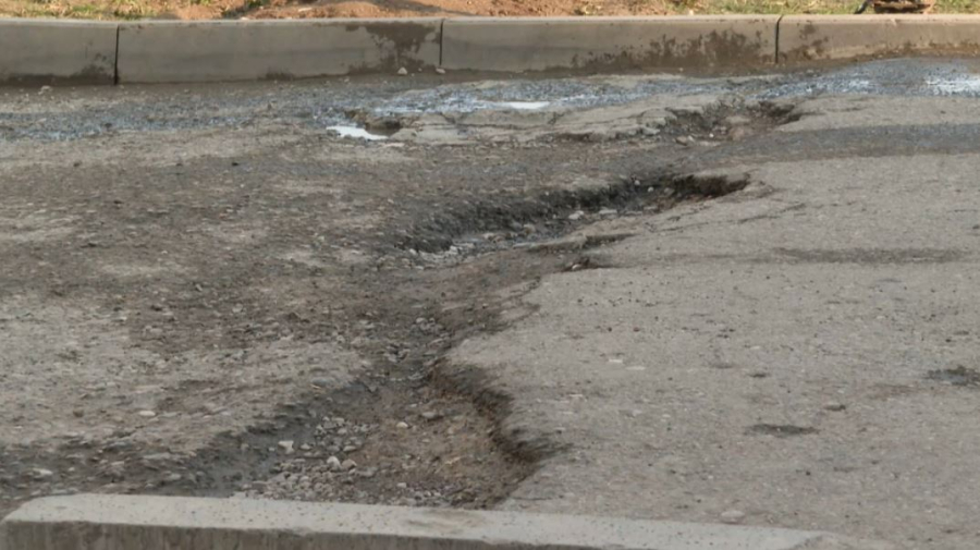 Подрядчиков обязали переделать некачественные дороги в Шымкенте