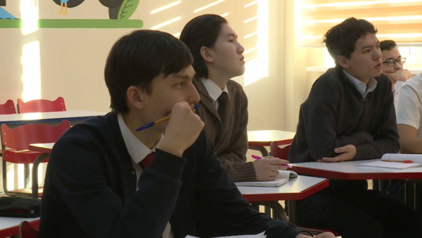 Елорда мектептеріне шабуыл жасау туралы ақпараттан кейін қауіпсіздік күшейтілді