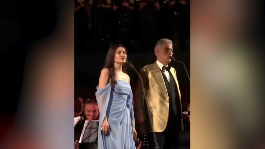 Қазақстандық опера әншісі Андреа Бочеллимен бірге ән шырқады