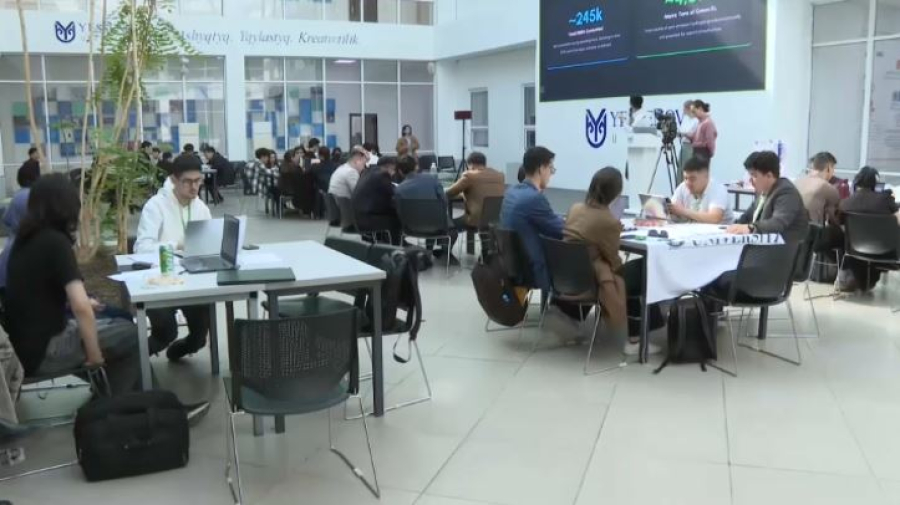 Международный хакатон по зелёной энергетике проходит в Актау