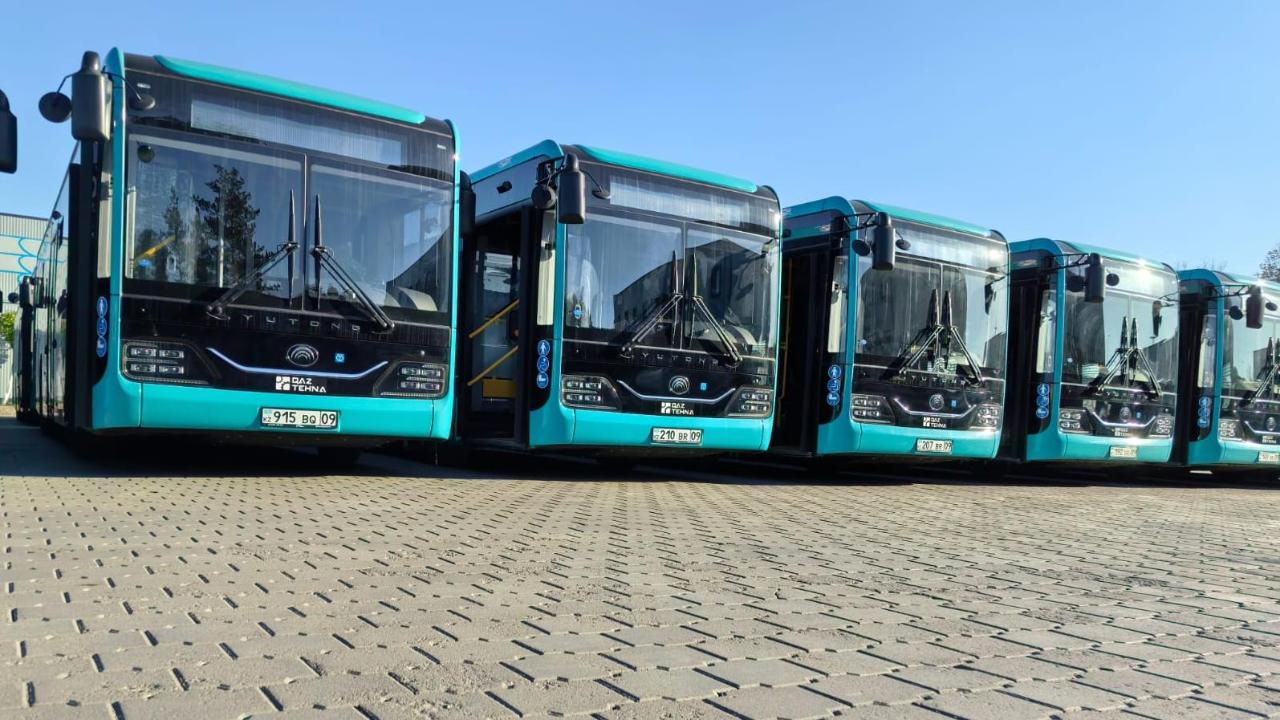 75 новых автобусов выйдут на линию в Карагандинской области