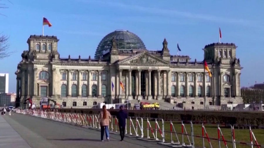 Германия просит Apple и Google заблокировать DeepSeek