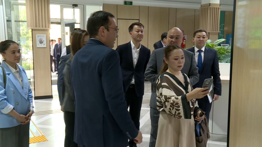 Мемлекеттік қызмет істері агенттігі жанындағы Қоғамдық кеңес мүшелері бақылауға шықты