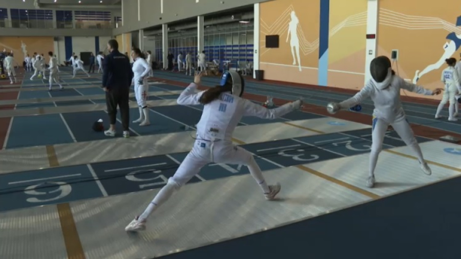 Фехтовальщики из 96 стран съехались в Астану на этап Кубка мира