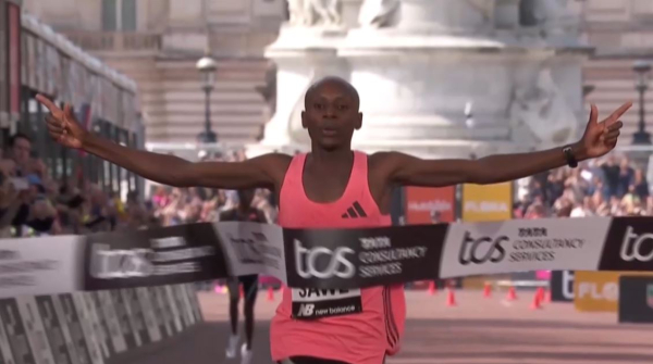 Историческое достижение зафиксировано на Лондонском марафоне