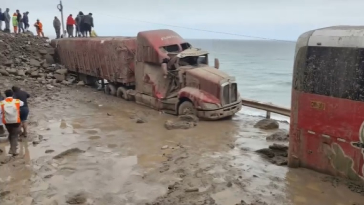No comment: дороги в Перу заблокированы