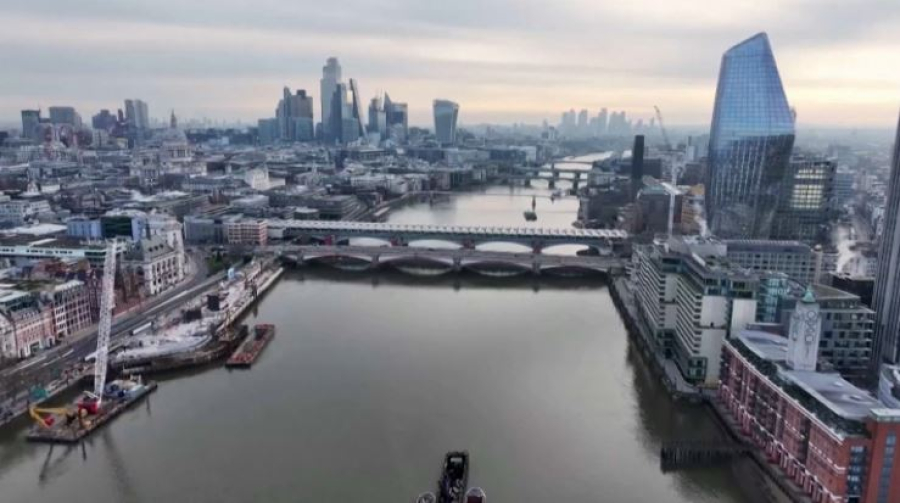 Британия будет отслеживать фейк-аккаунты