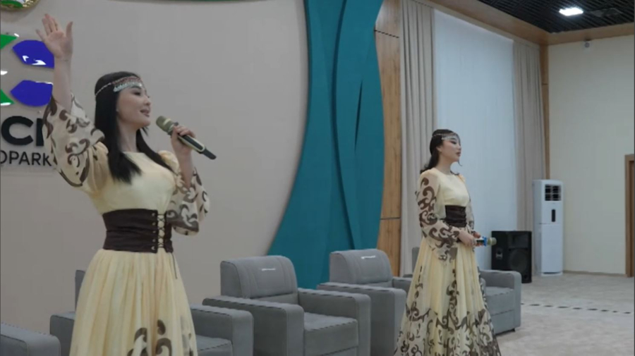 Өзбекстанда еліміздің Республика күні аталып өтті