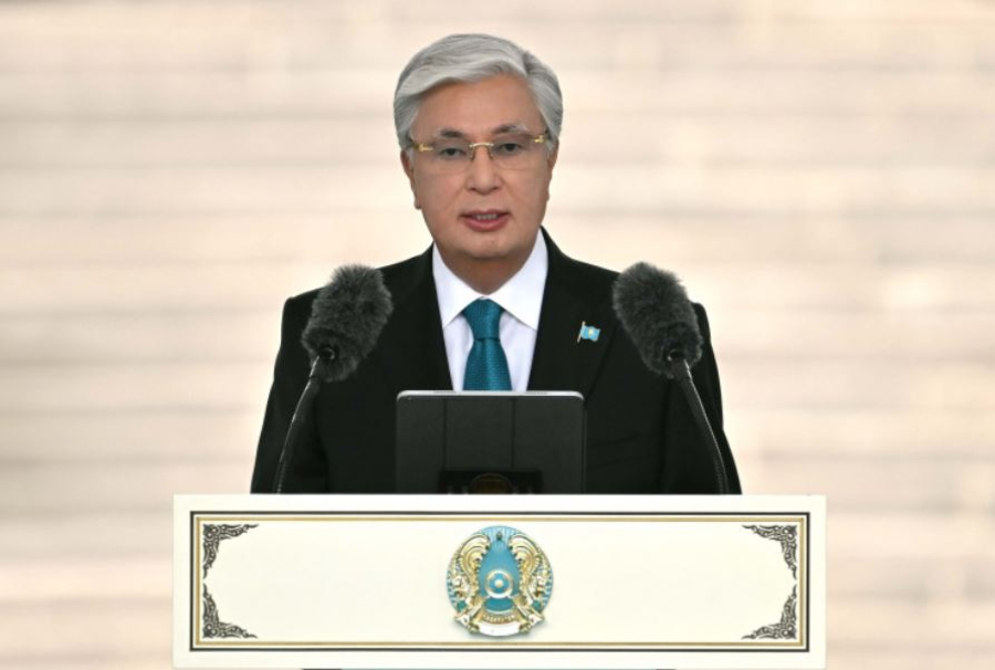 Мемлекет басшысы: Байрағы биік елдің рухы асқақ болады