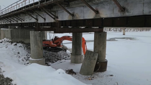 Поврежденные опоры моста в Усть-Каменогорске восстановят до апреля