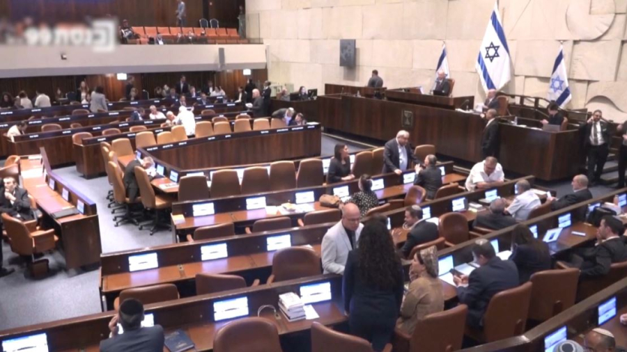 Парламент Израиля предварительно одобрил самороспуск
