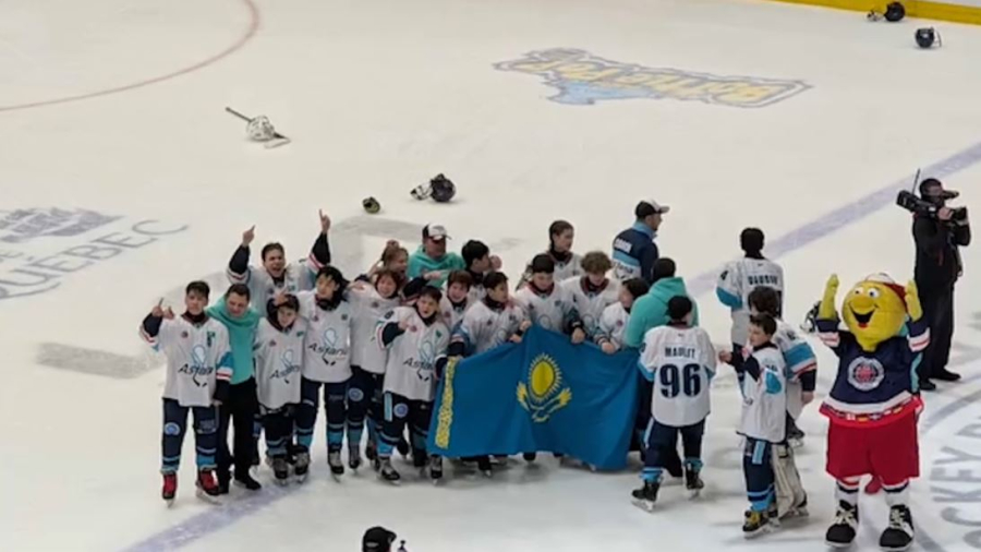 Юные хоккеисты стали победителями дивизиона AA Elites