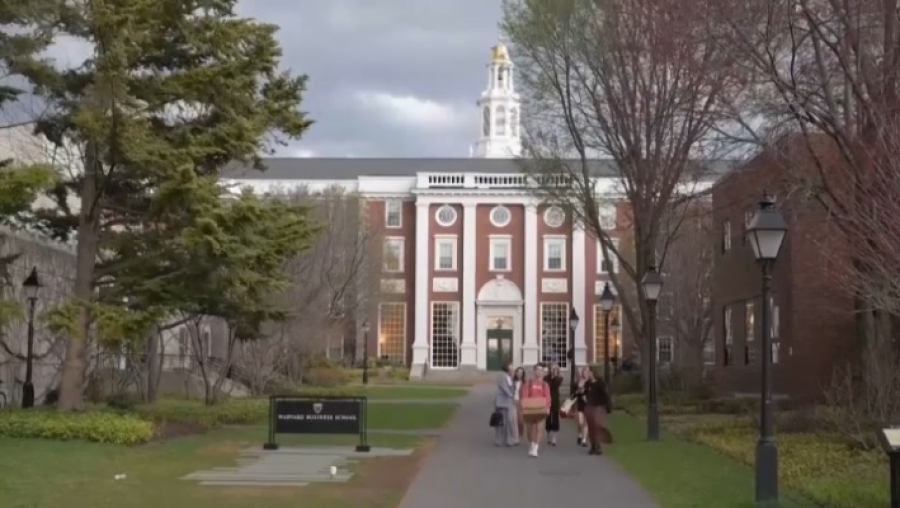 Университеты США объединились против администрации Трампа – СМИ