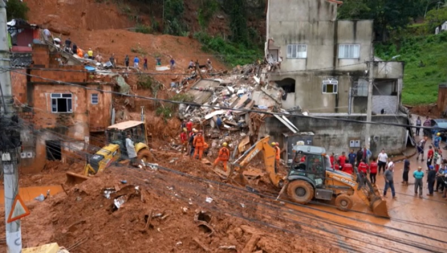 Наводнения в Бразилии привели к гибели 59 человек