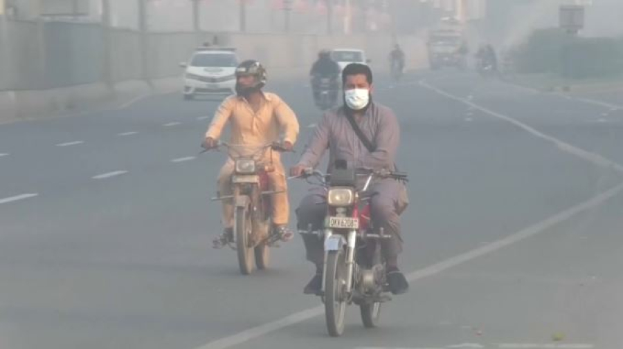 Смог из Индии добрался до Пакистана