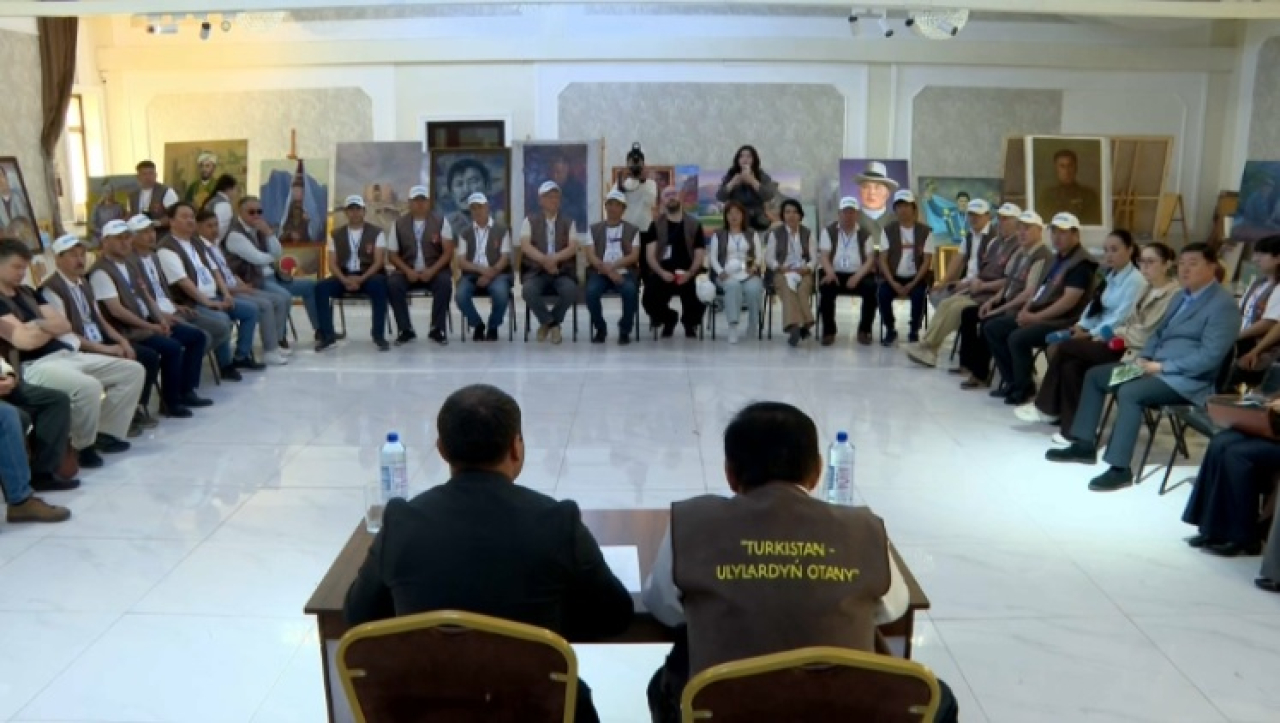 Международный симпозиум художников стартовал в Туркестане