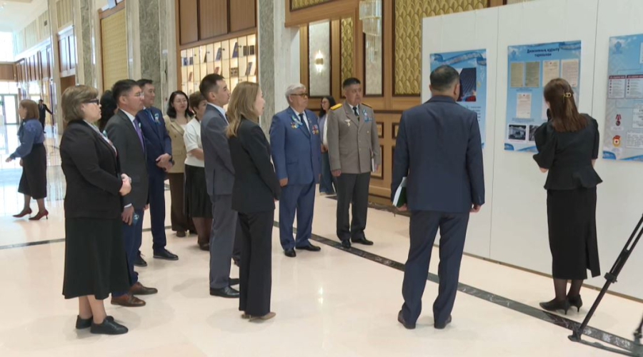 В Архиве Президента представили уникальные документы героев