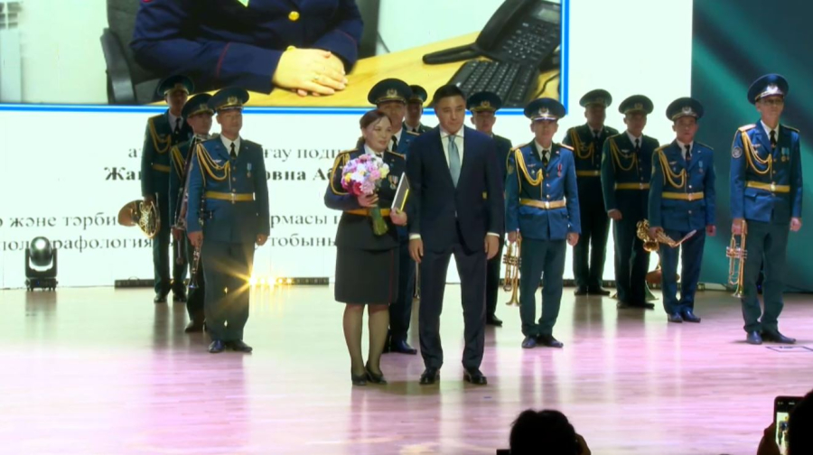 С профессиональным праздником поздравили спасателей в Шымкенте