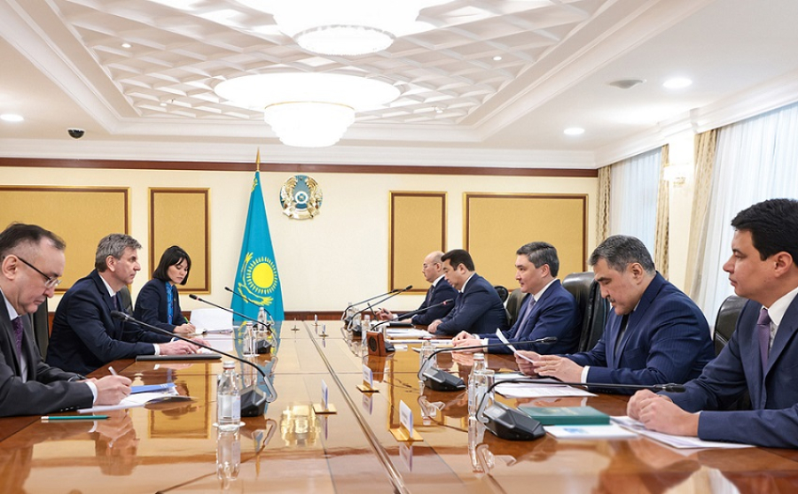 Бектенов встретился с Региональным представителем FAO