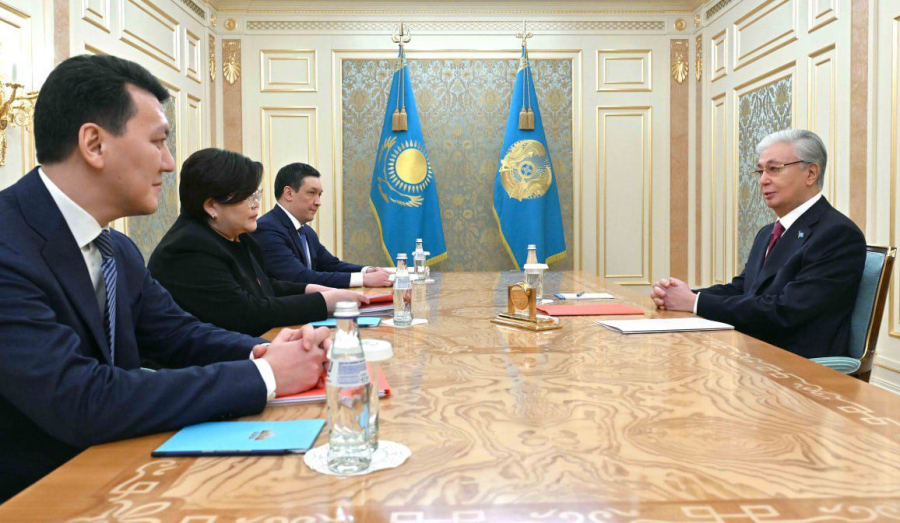 Глава государства принял председателя Конституционной комиссии